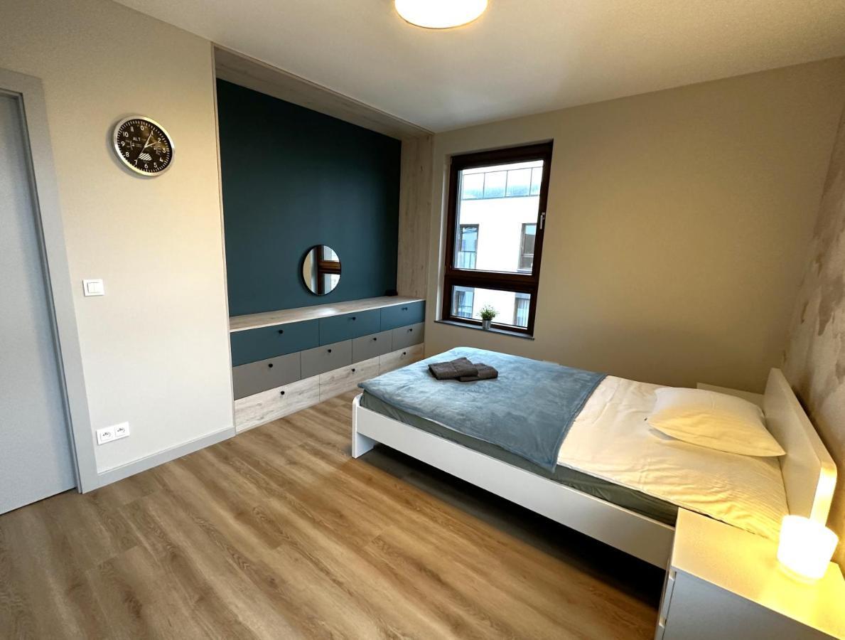 Apartament Lotnisko Chopina Warsaw Airport Luaran gambar