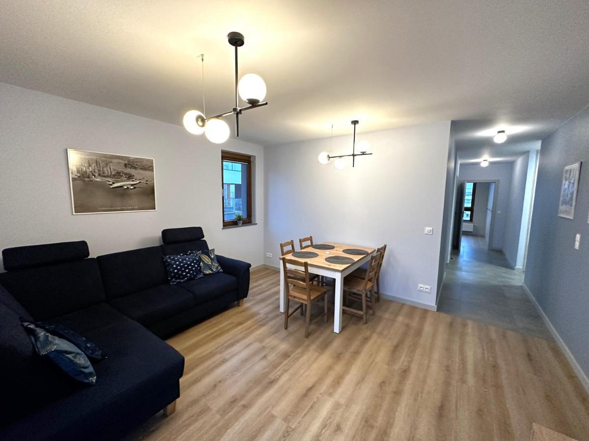 Apartament Lotnisko Chopina Warsaw Airport Luaran gambar