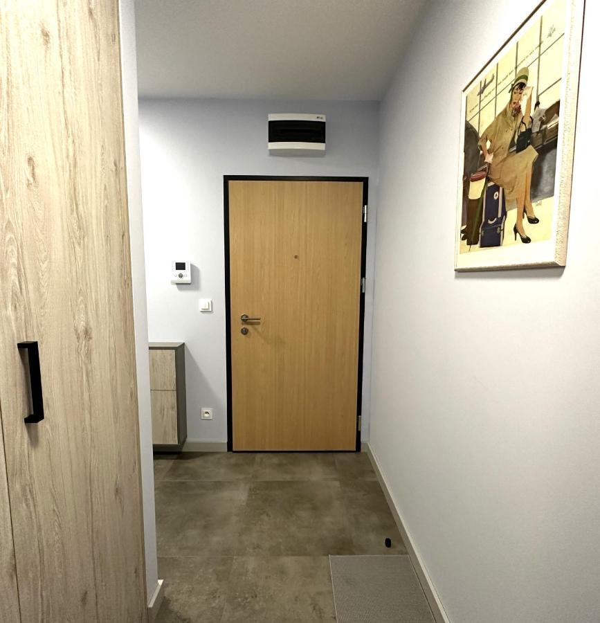 Apartament Lotnisko Chopina Warsaw Airport Luaran gambar