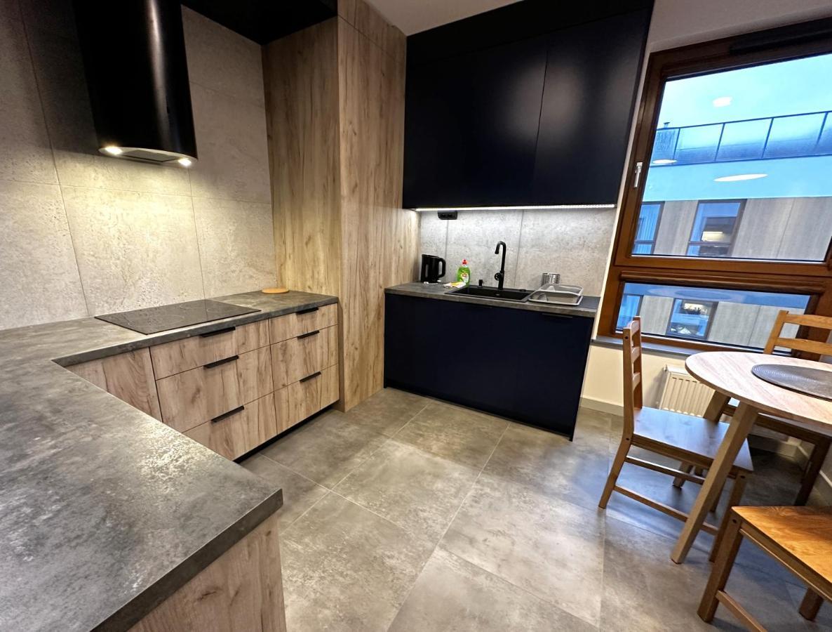 Apartament Lotnisko Chopina Warsaw Airport Luaran gambar