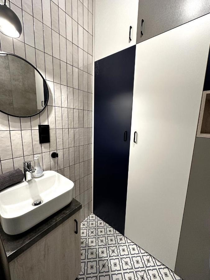 Apartament Lotnisko Chopina Warsaw Airport Luaran gambar